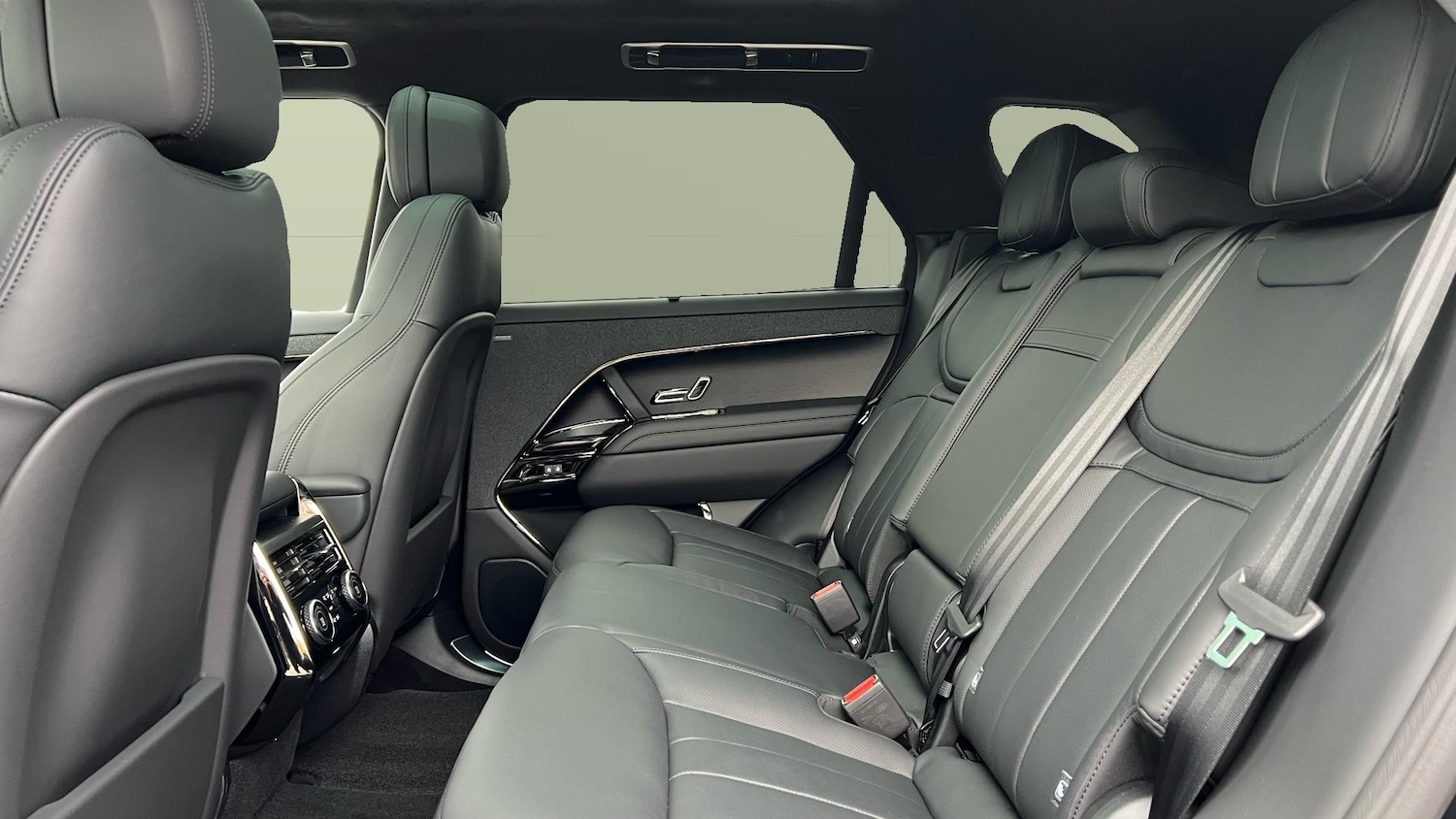 Used Land Rover Range Rover Sport 2025 for sale - 77159087: Photo 4