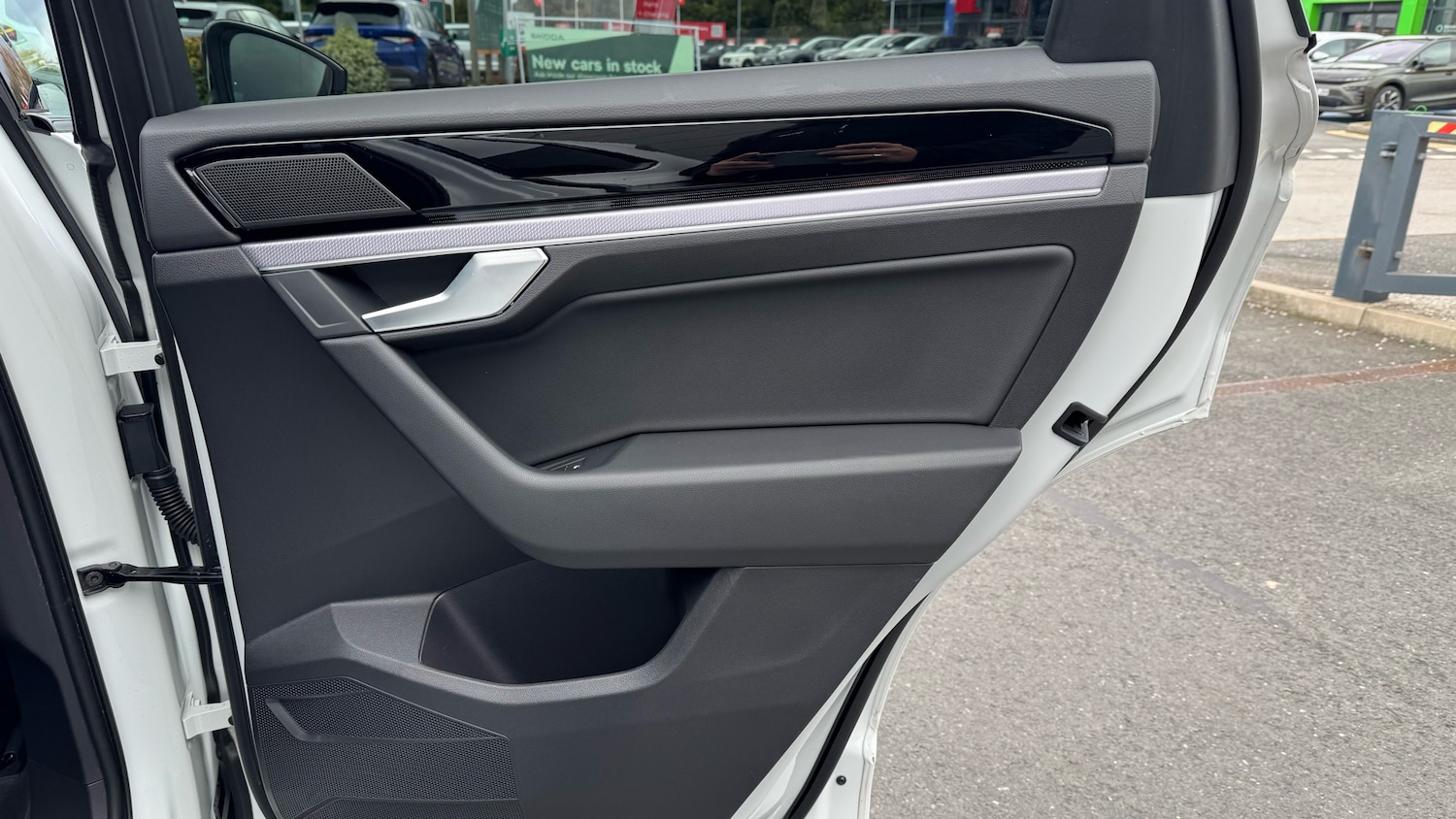 Used Volkswagen Touareg 2020 for sale - 76405178: Photo 31