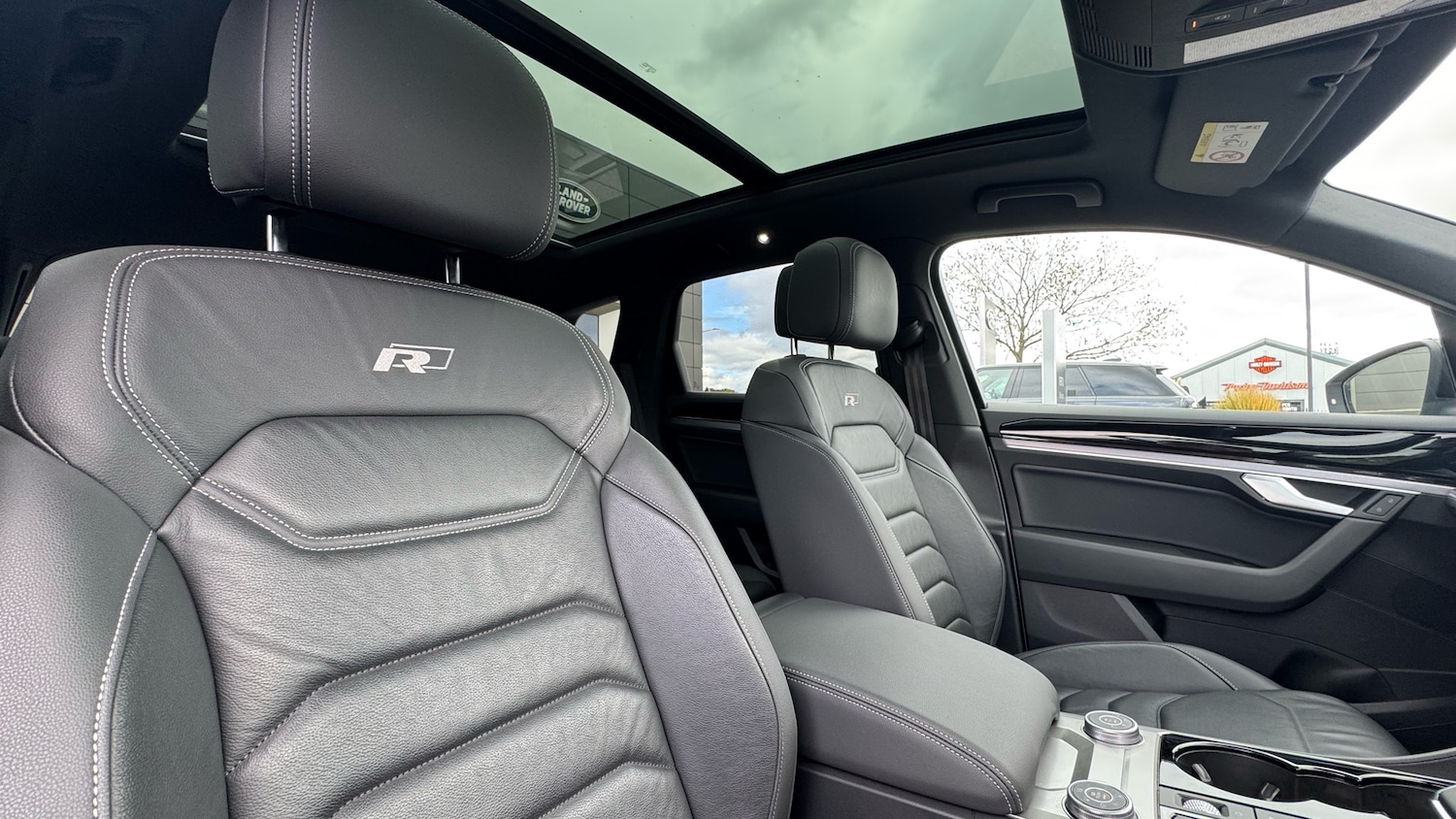 Used Volkswagen Touareg 2020 for sale - 76405178: Photo 37