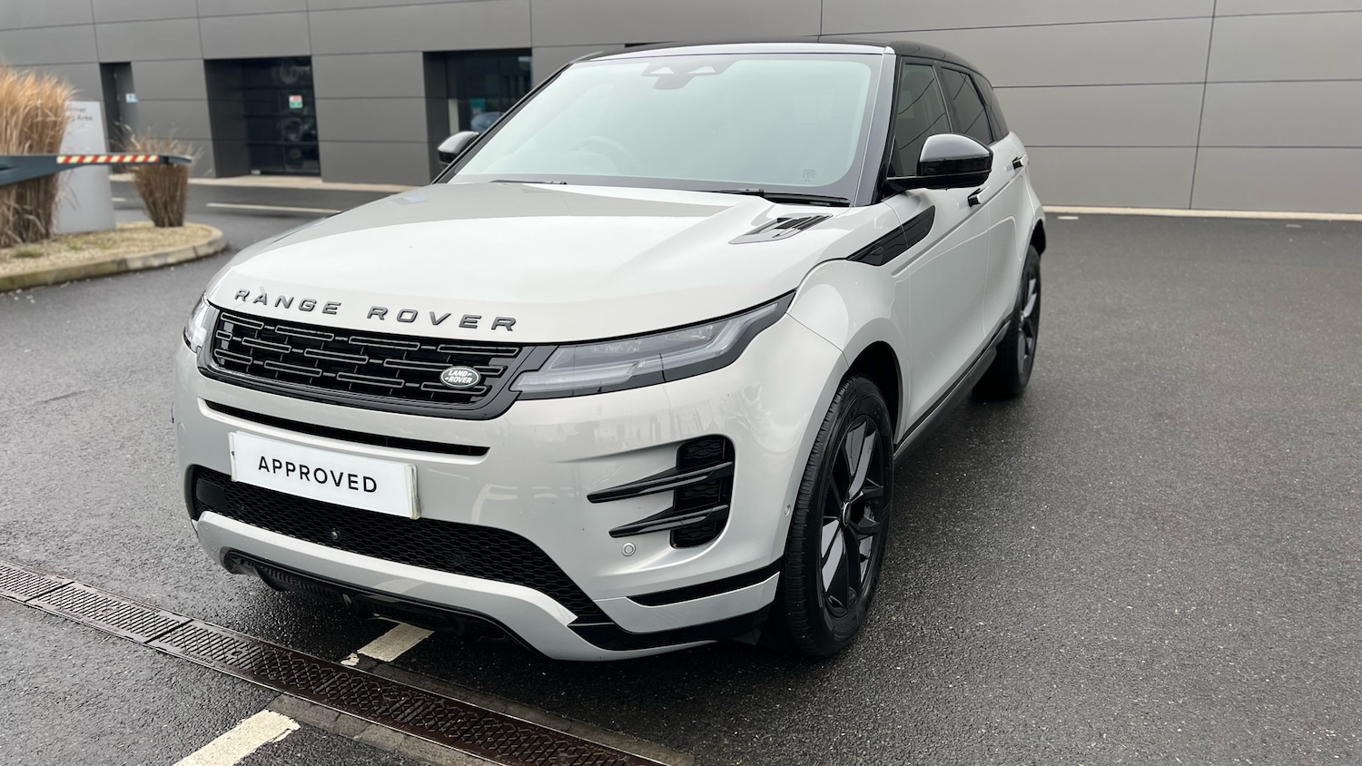 Used Land Rover Range Rover Evoque 2025 for sale - 77548135: Photo 24