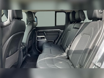 Used Land Rover Defender 2022 for sale - 78289513: Photo