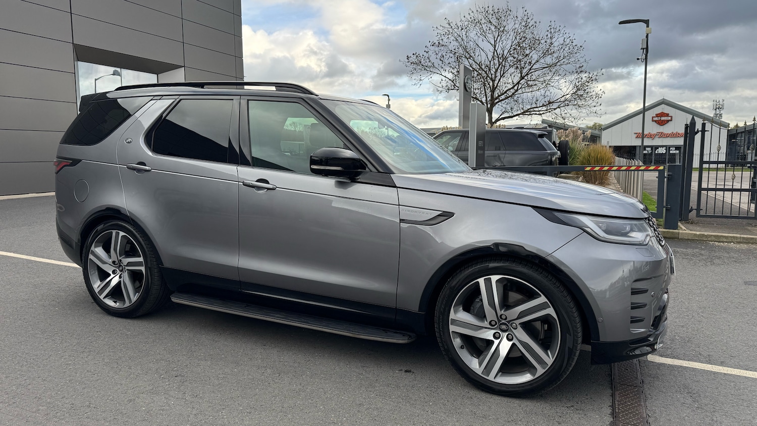 Used Land Rover Discovery 2025 for sale - 76392208: Photo 26