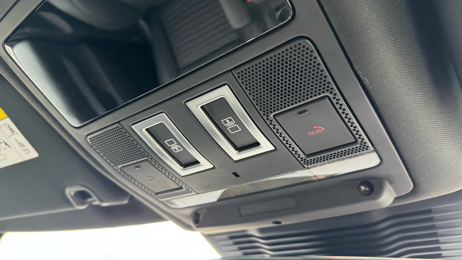 Used Land Rover Discovery 2025 for sale - 76392208: Photo 45