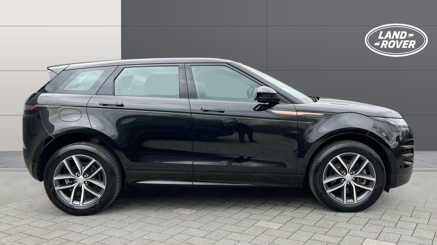 Used Land Rover Range Rover Evoque 2024 for sale - 77650190: Photo 5