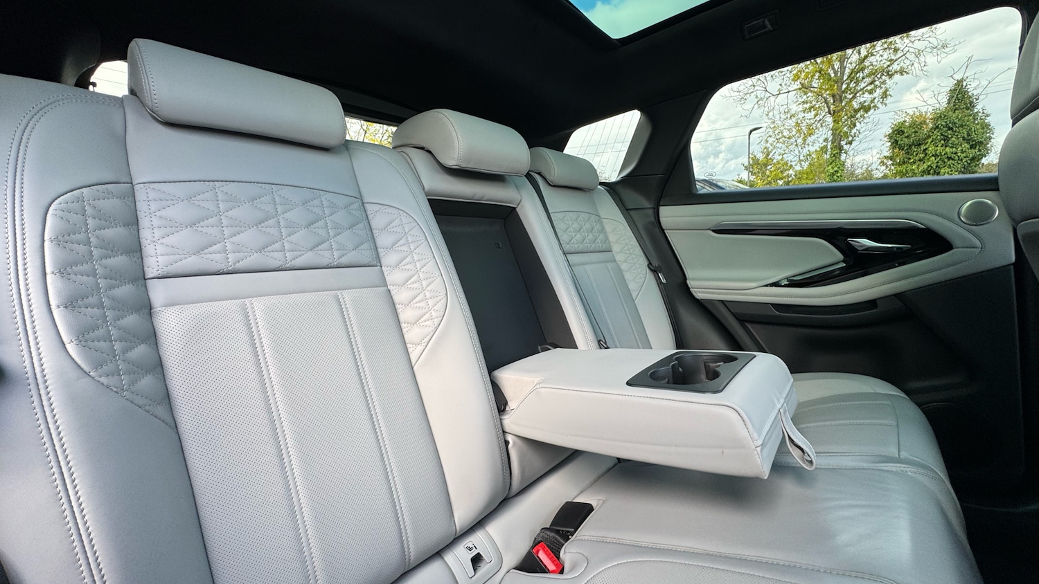 Used Land Rover Range Rover Evoque 2022 for sale - 76393930: Photo 33