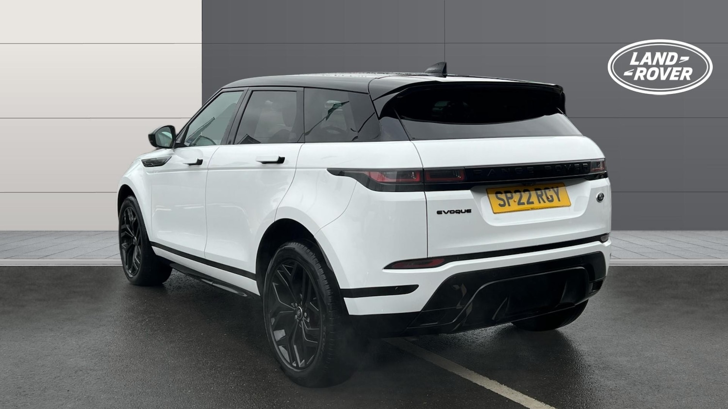 Used Land Rover Range Rover Evoque 2022 for sale - 77605144: Photo 2