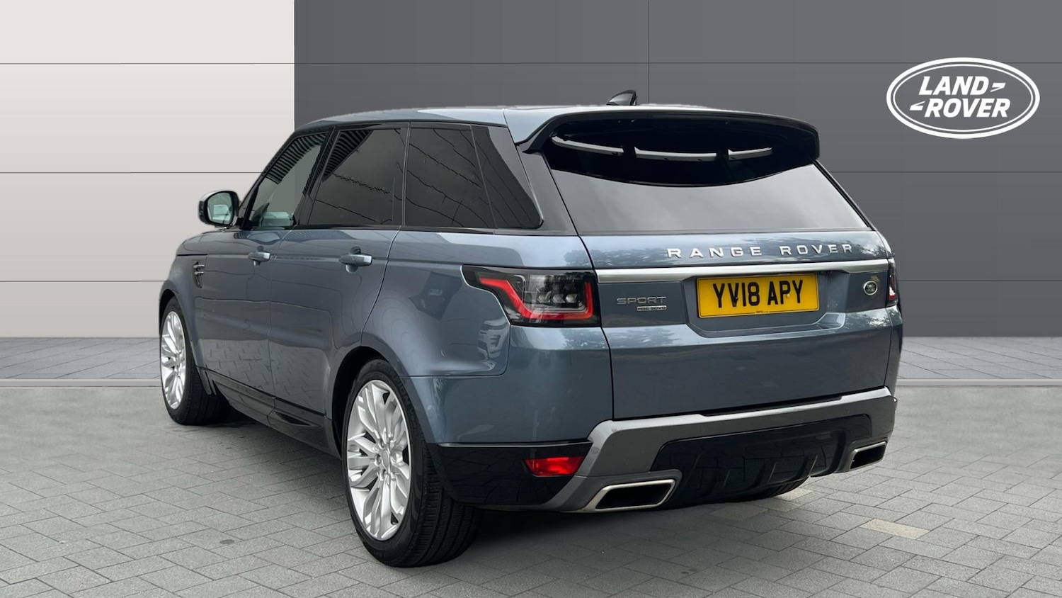 Used Land Rover Range Rover Sport 2018 for sale - 76159855: Photo 2
