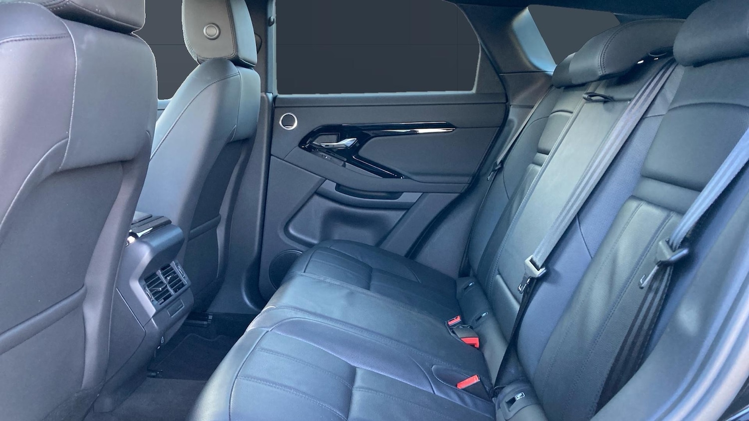 Used Land Rover Range Rover Evoque 2025 for sale - 77277199: Photo 4