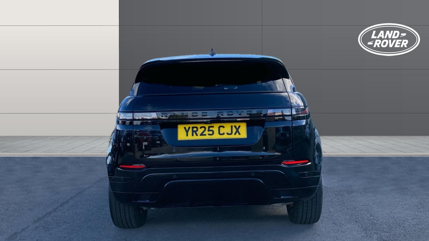 Used Land Rover Range Rover Evoque 2025 for sale - 77277199: Photo 6