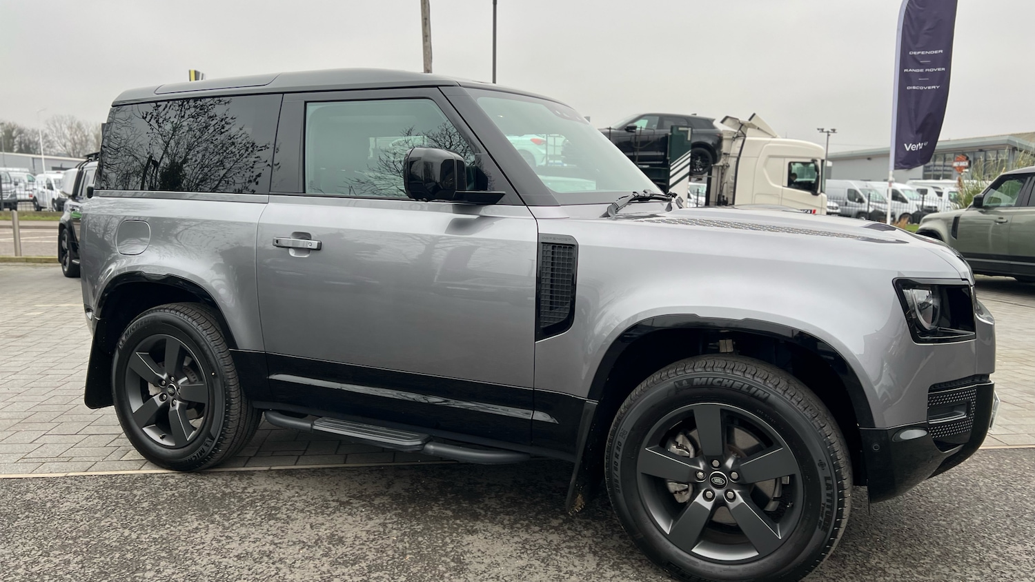 Used Land Rover Defender 2024 for sale - 77450280: Photo 26