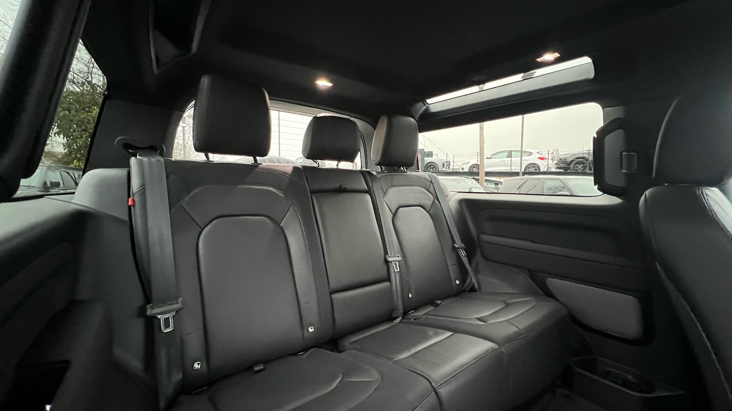 Used Land Rover Defender 2024 for sale - 77450280: Photo 34