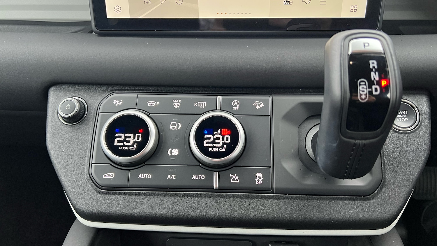 Used Land Rover Defender 2024 for sale - 77450280: Photo 42