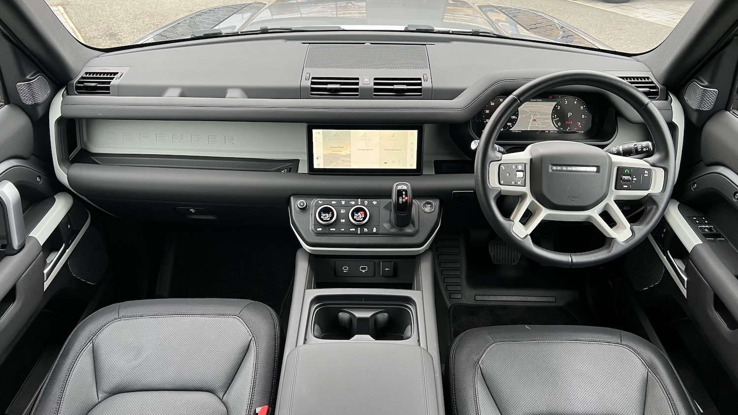 Used Land Rover Defender 2024 for sale - 77450280: Photo 9