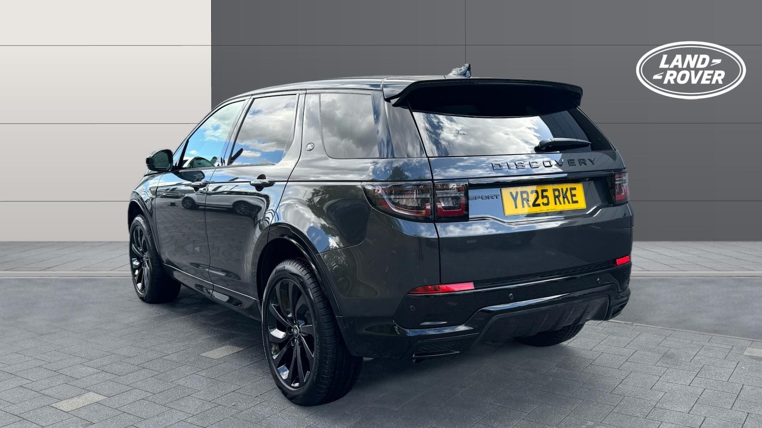 Used Land Rover Discovery Sport 2025 for sale - 76209188: Photo 2