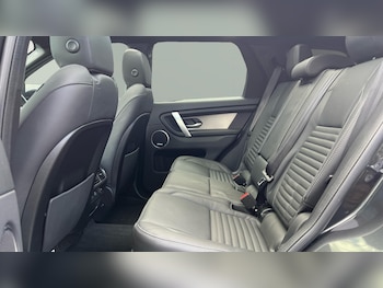 Used Land Rover Discovery Sport 2025 for sale - 76209188: Photo 4