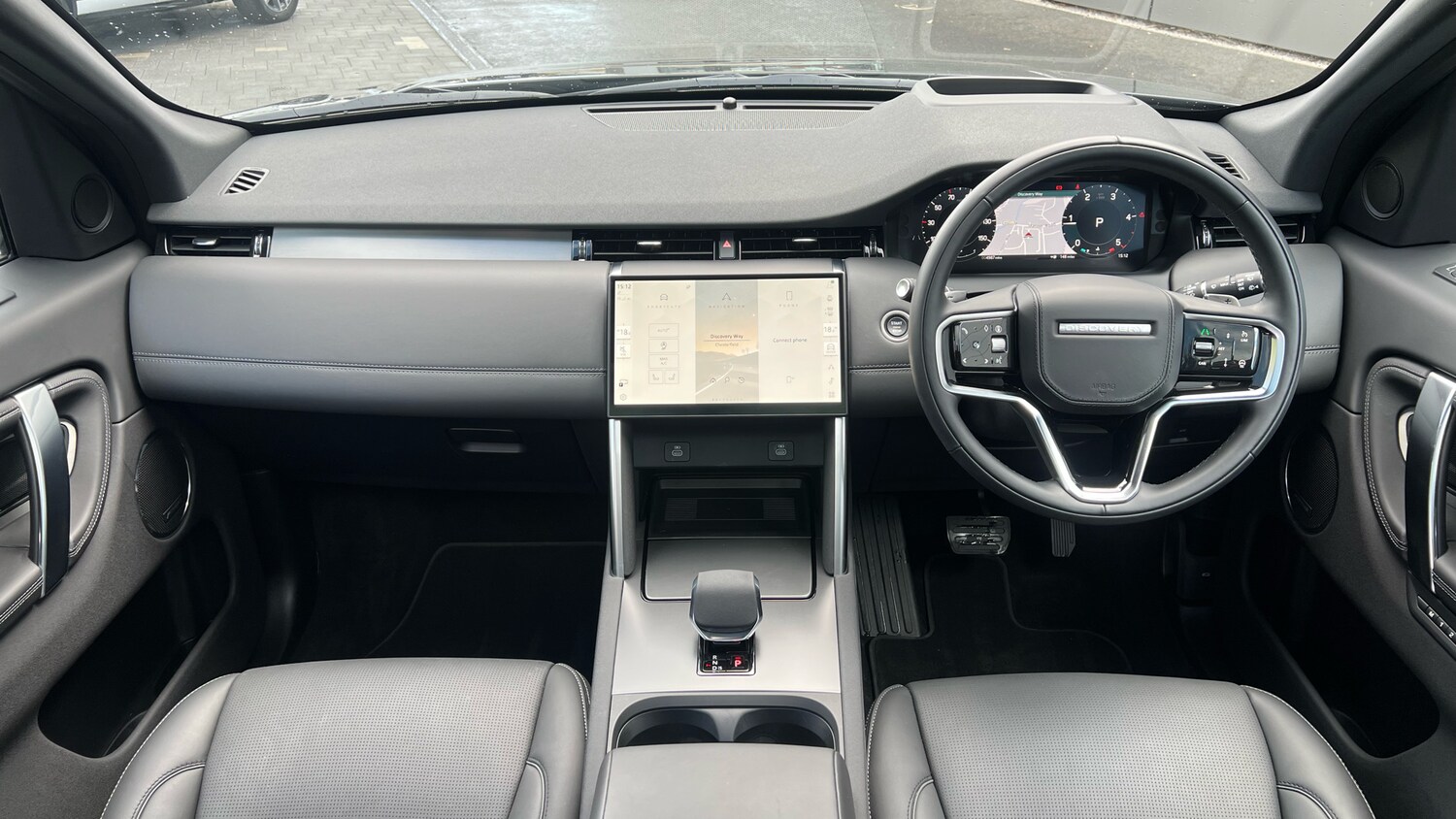 Used Land Rover Discovery Sport 2025 for sale - 76209188: Photo 9