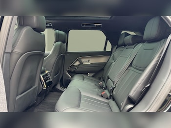 Used Land Rover Range Rover Sport 2025 for sale - 76612514: Photo