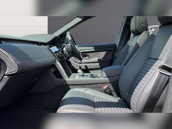 Used Land Rover Discovery Sport 2025 for sale - 78848031: Photo