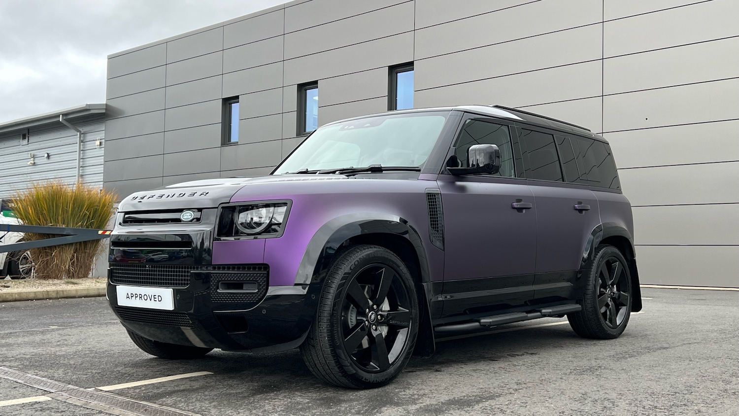 Used Land Rover Defender 2025 for sale - 77159088: Photo 24