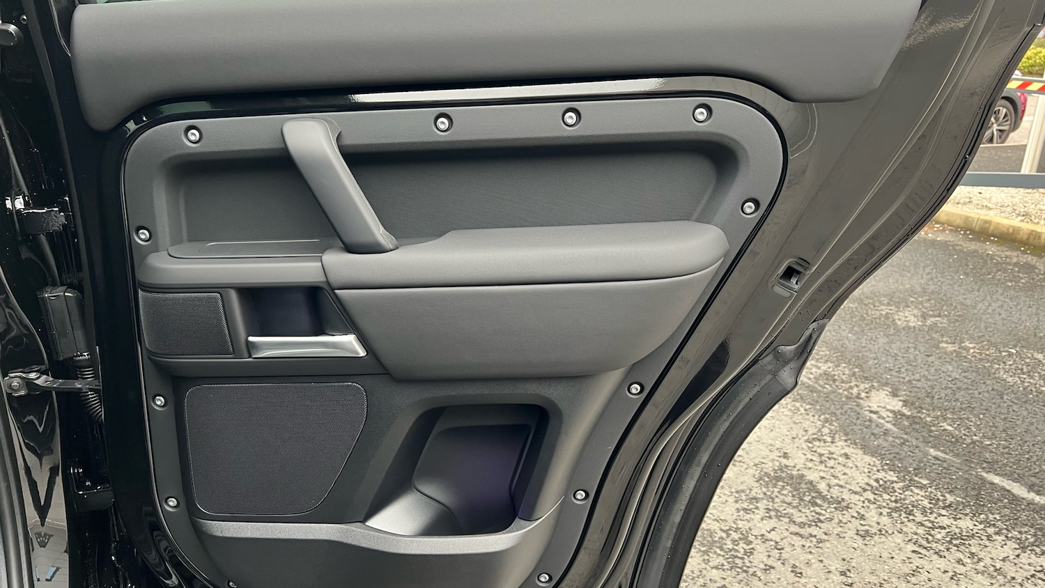 Used Land Rover Defender 2025 for sale - 77159088: Photo 31