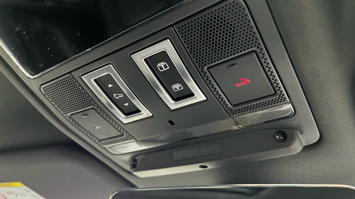 Used Land Rover Defender 2025 for sale - 77159088: Photo 44