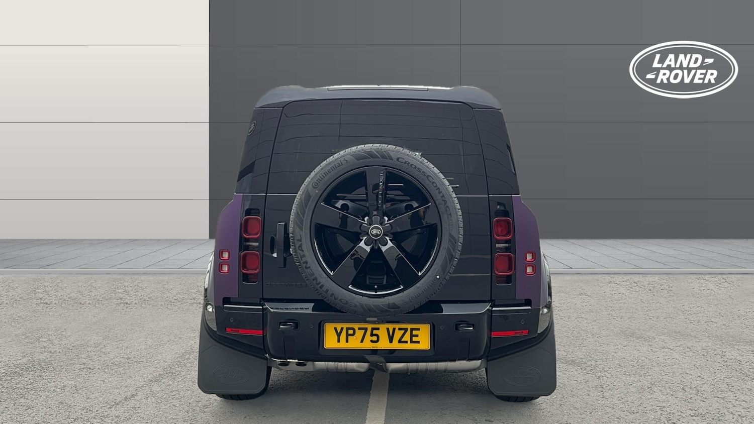 Used Land Rover Defender 2025 for sale - 77159088: Photo 6