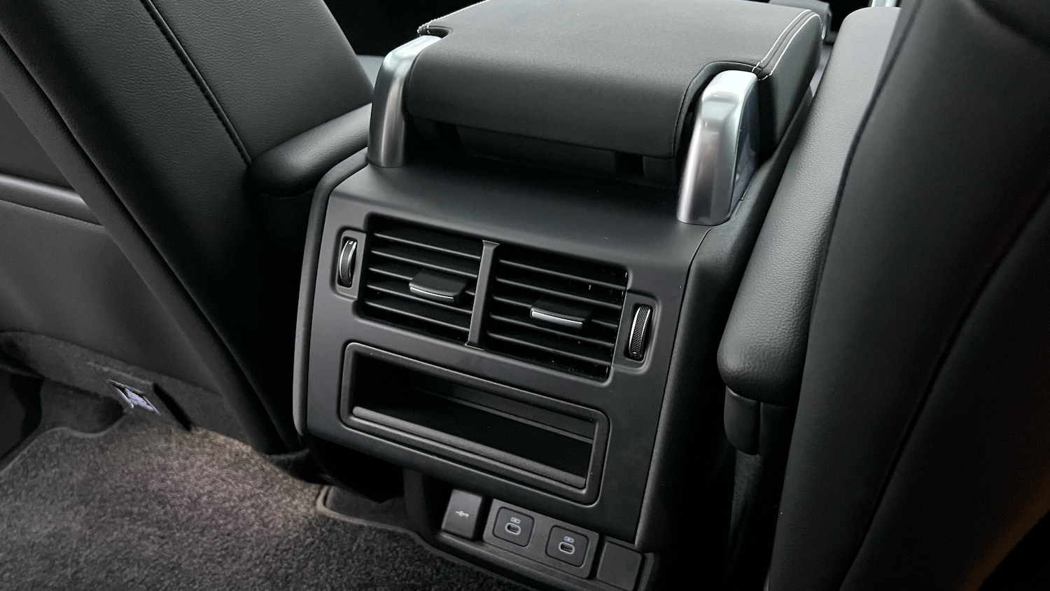 Used Land Rover Discovery 2025 for sale - 77167921: Photo 18