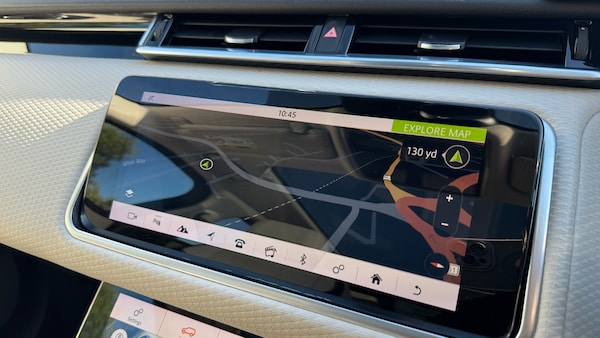 Used Land Rover Range Rover Velar 2018 for sale - 76263192: Photo 11
