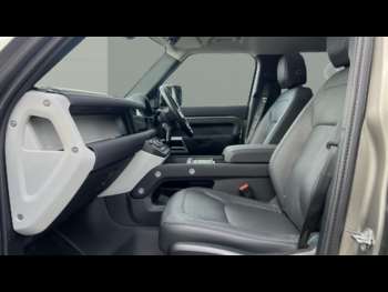 Used Land Rover Defender 2022 for sale - 74646077: Photo