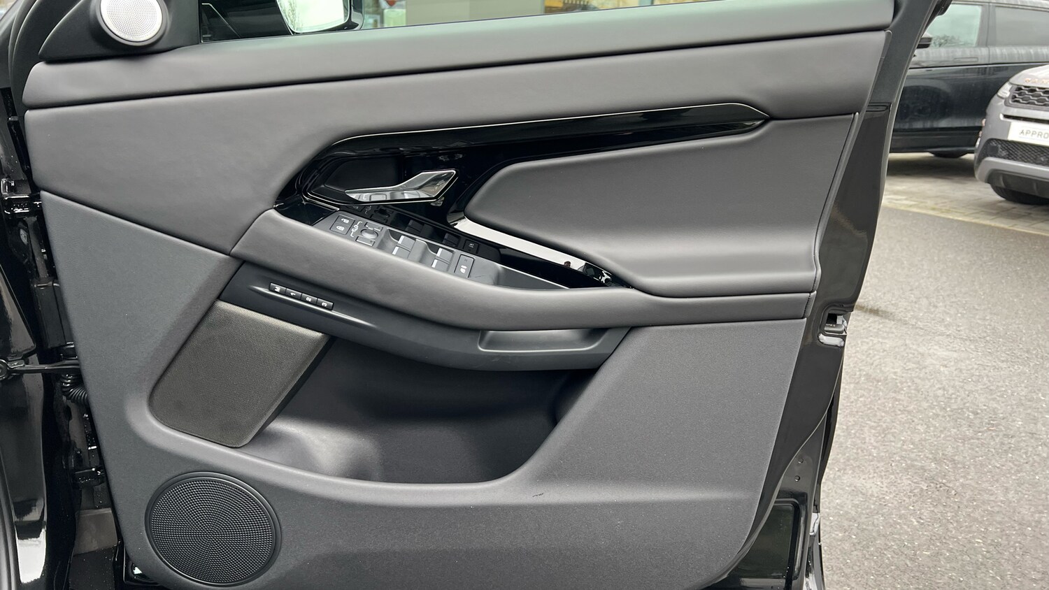 Used Land Rover Range Rover Evoque 2026 for sale - 78213450: Photo 34