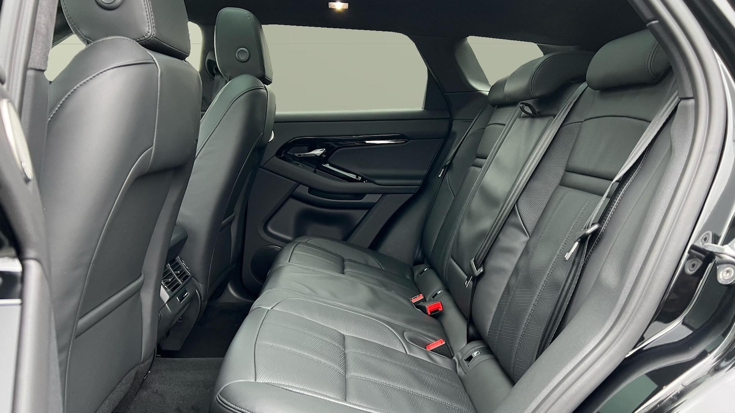 Used Land Rover Range Rover Evoque 2026 for sale - 78213450: Photo 4