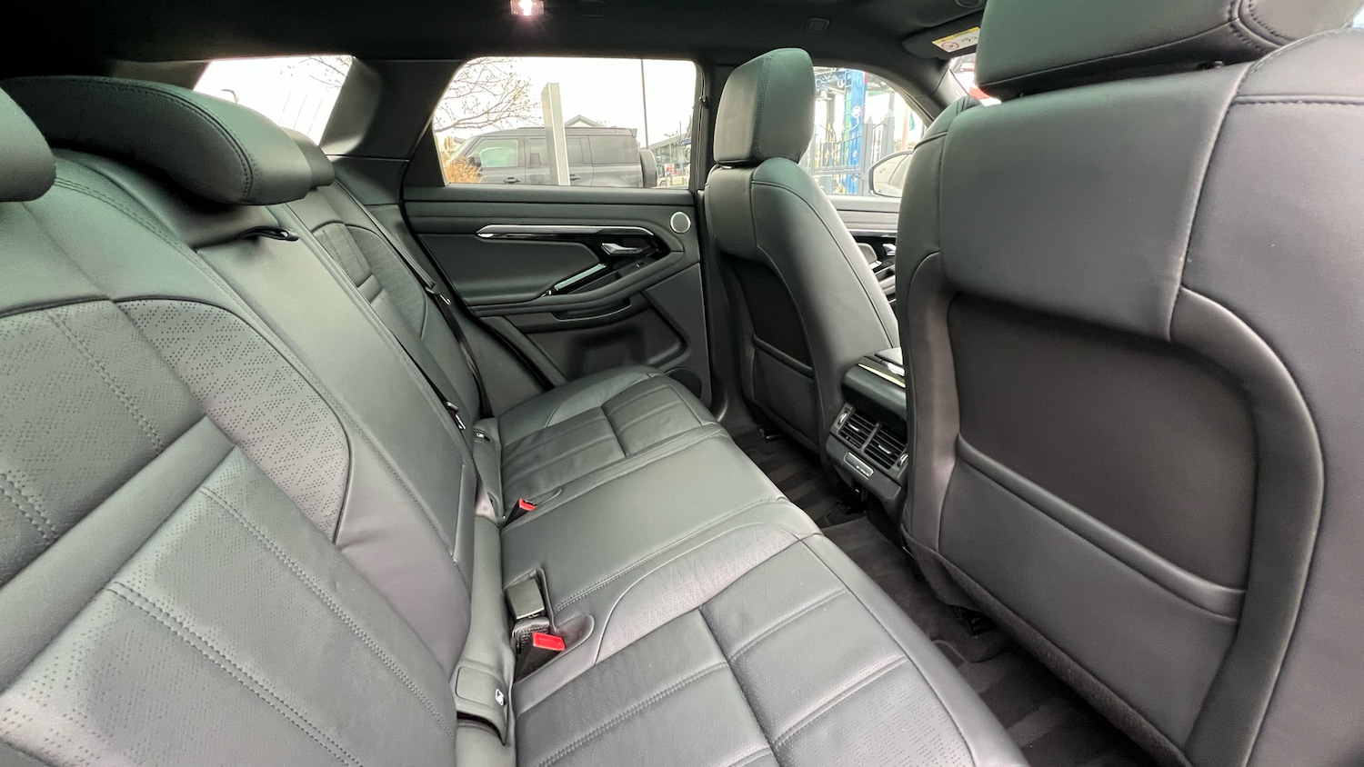 Used Land Rover Range Rover Evoque 2023 for sale - 77606348: Photo 33