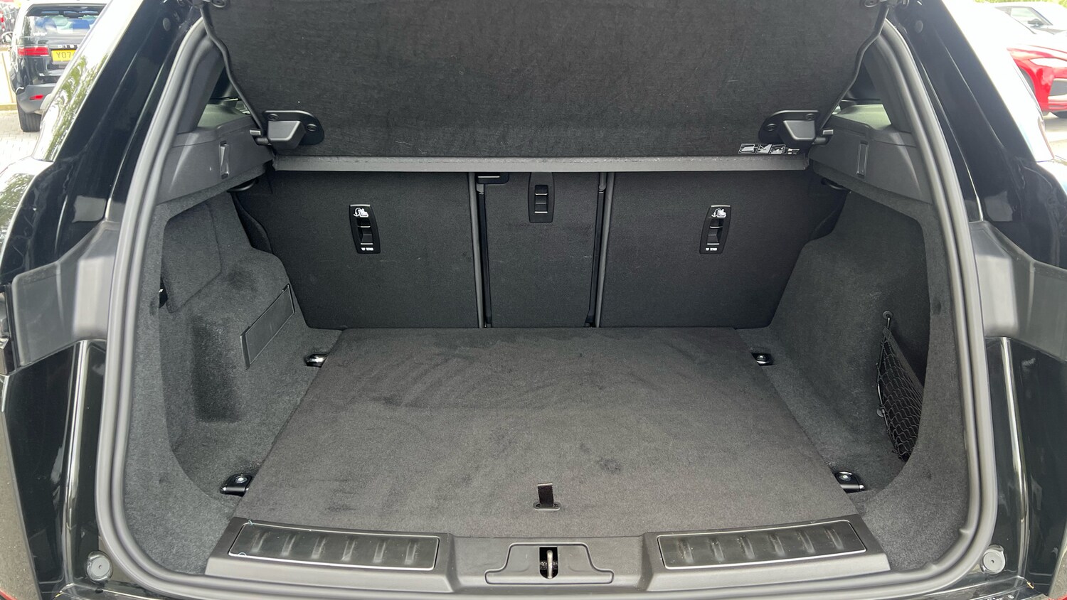 Used Land Rover Range Rover Evoque 2025 for sale - 76194733: Photo 10