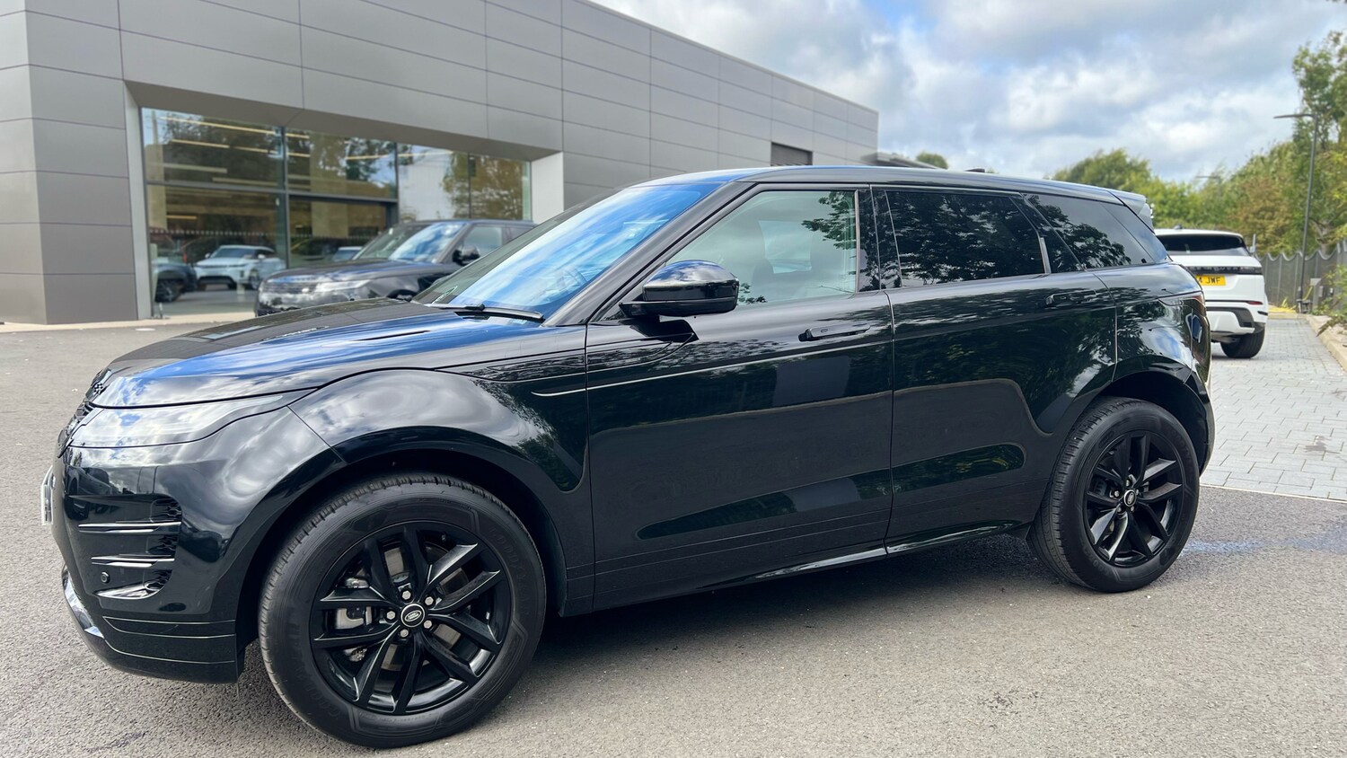 Used Land Rover Range Rover Evoque 2025 for sale - 76194733: Photo 23