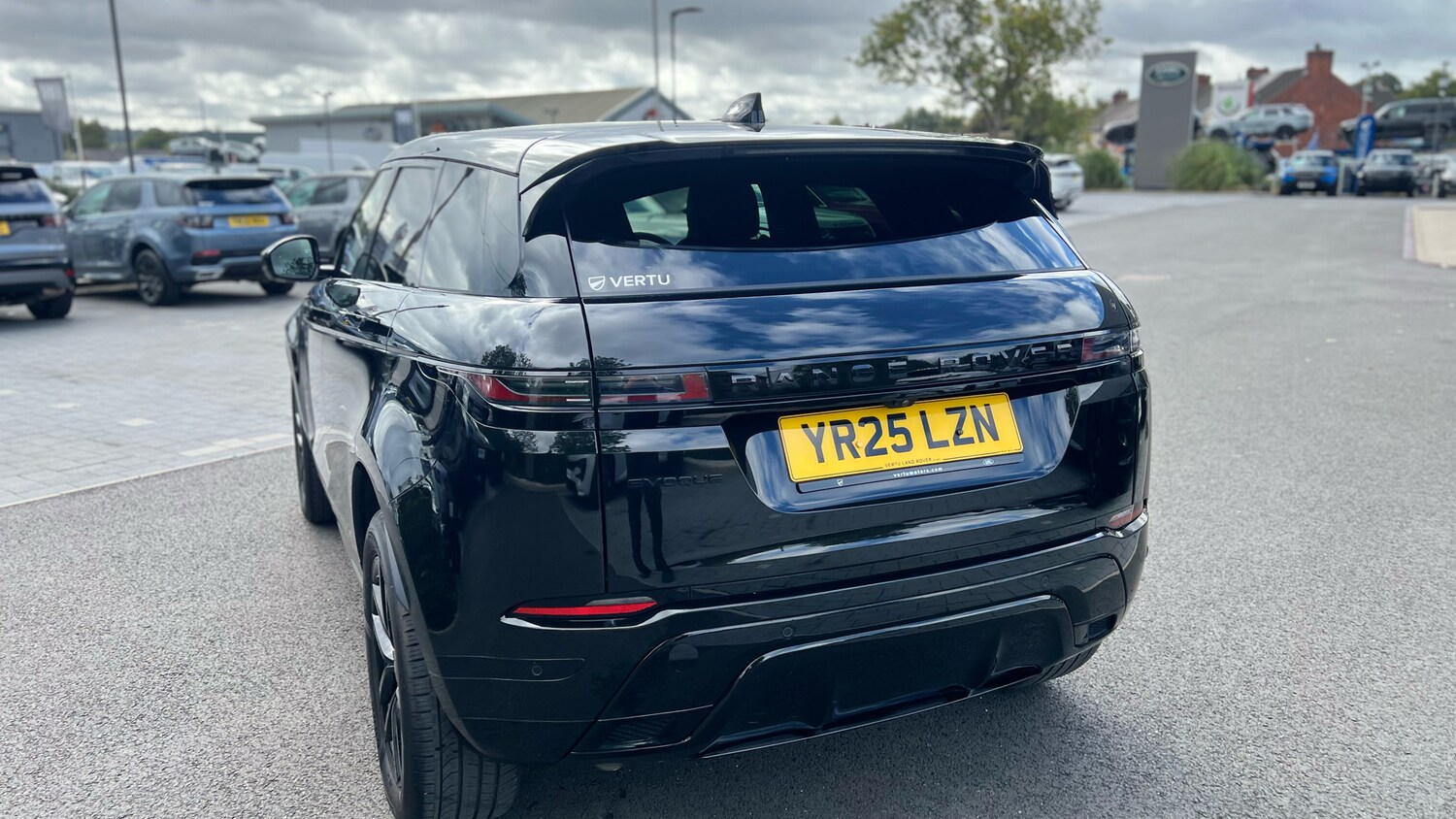 Used Land Rover Range Rover Evoque 2025 for sale - 76194733: Photo 28