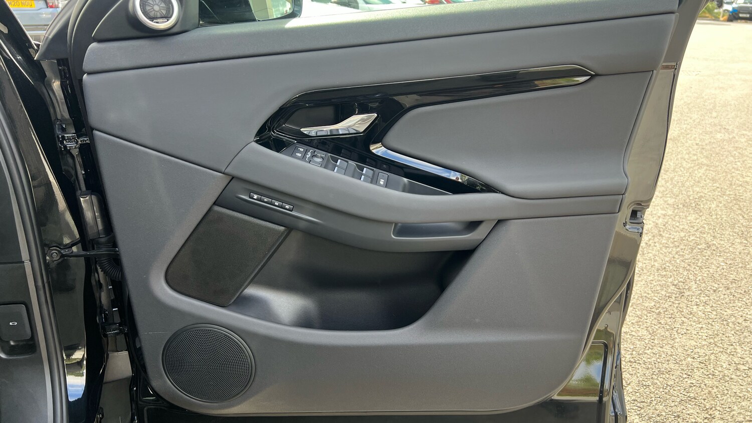 Used Land Rover Range Rover Evoque 2025 for sale - 76194733: Photo 34