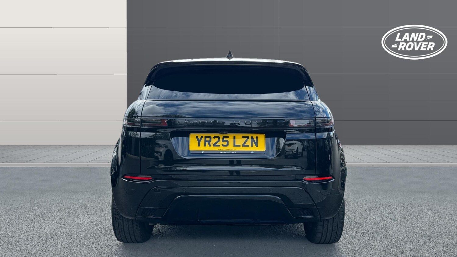 Used Land Rover Range Rover Evoque 2025 for sale - 76194733: Photo 6