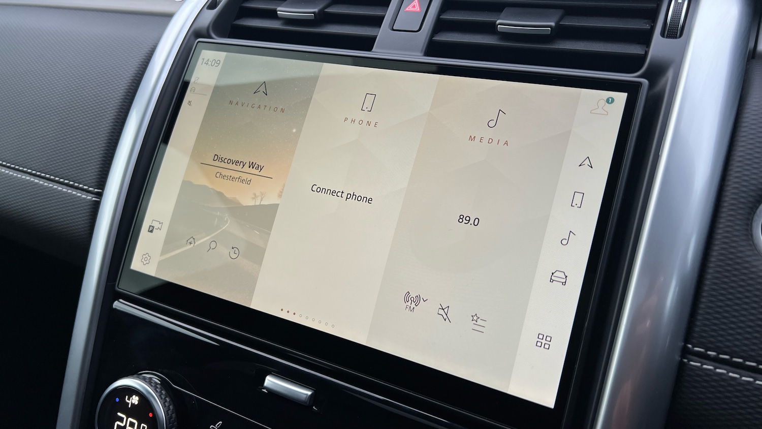 Used Land Rover Discovery 2025 for sale - 77113264: Photo 11