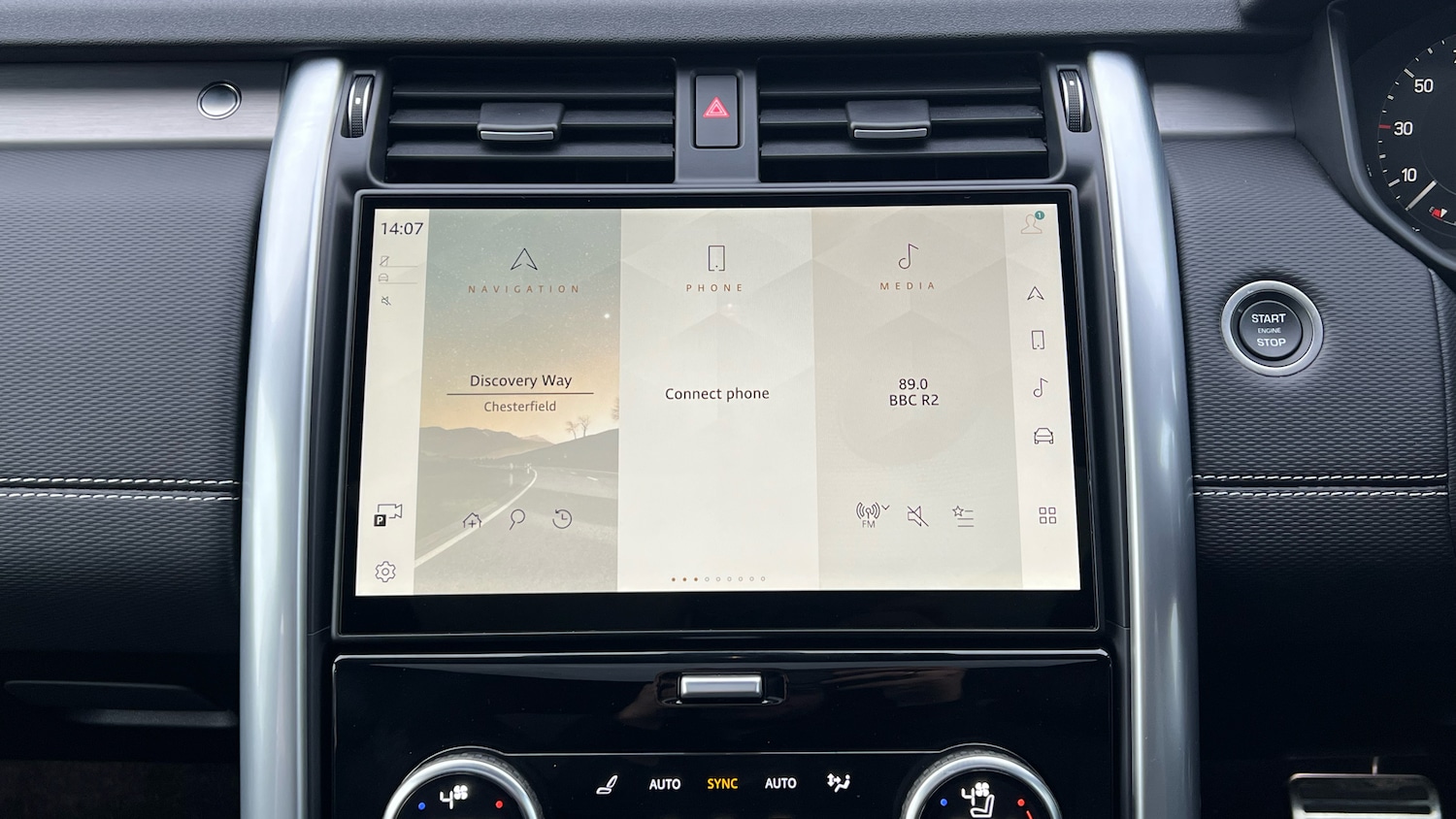 Used Land Rover Discovery 2025 for sale - 77113264: Photo 14