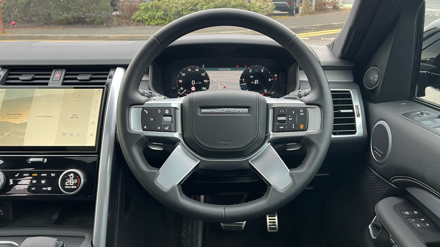 Used Land Rover Discovery 2025 for sale - 77113264: Photo 15