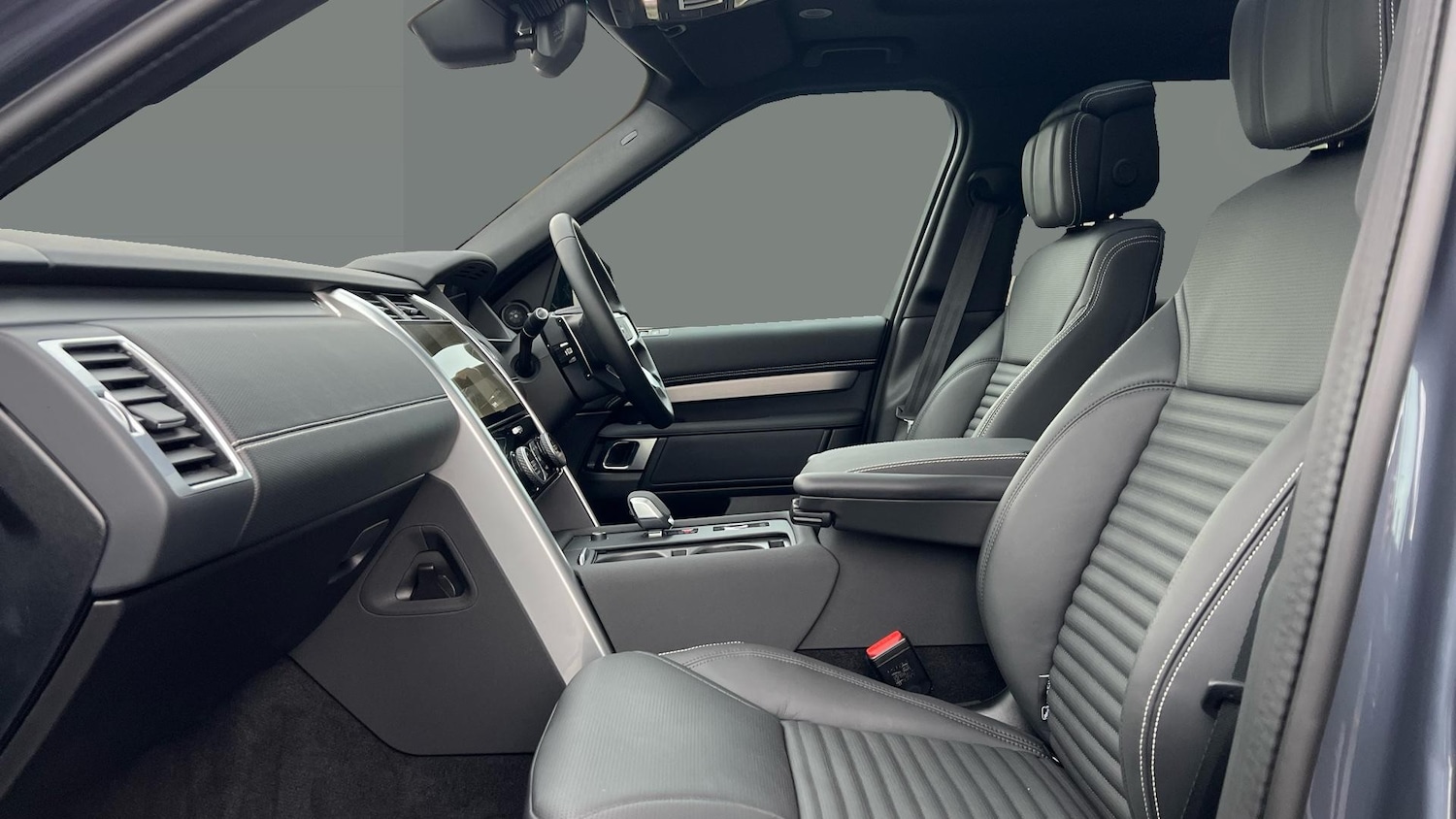 Used Land Rover Discovery 2025 for sale - 77113264: Photo 3