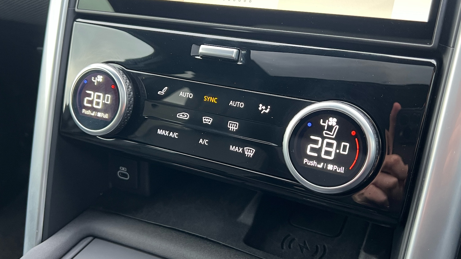 Used Land Rover Discovery 2025 for sale - 77113264: Photo 45