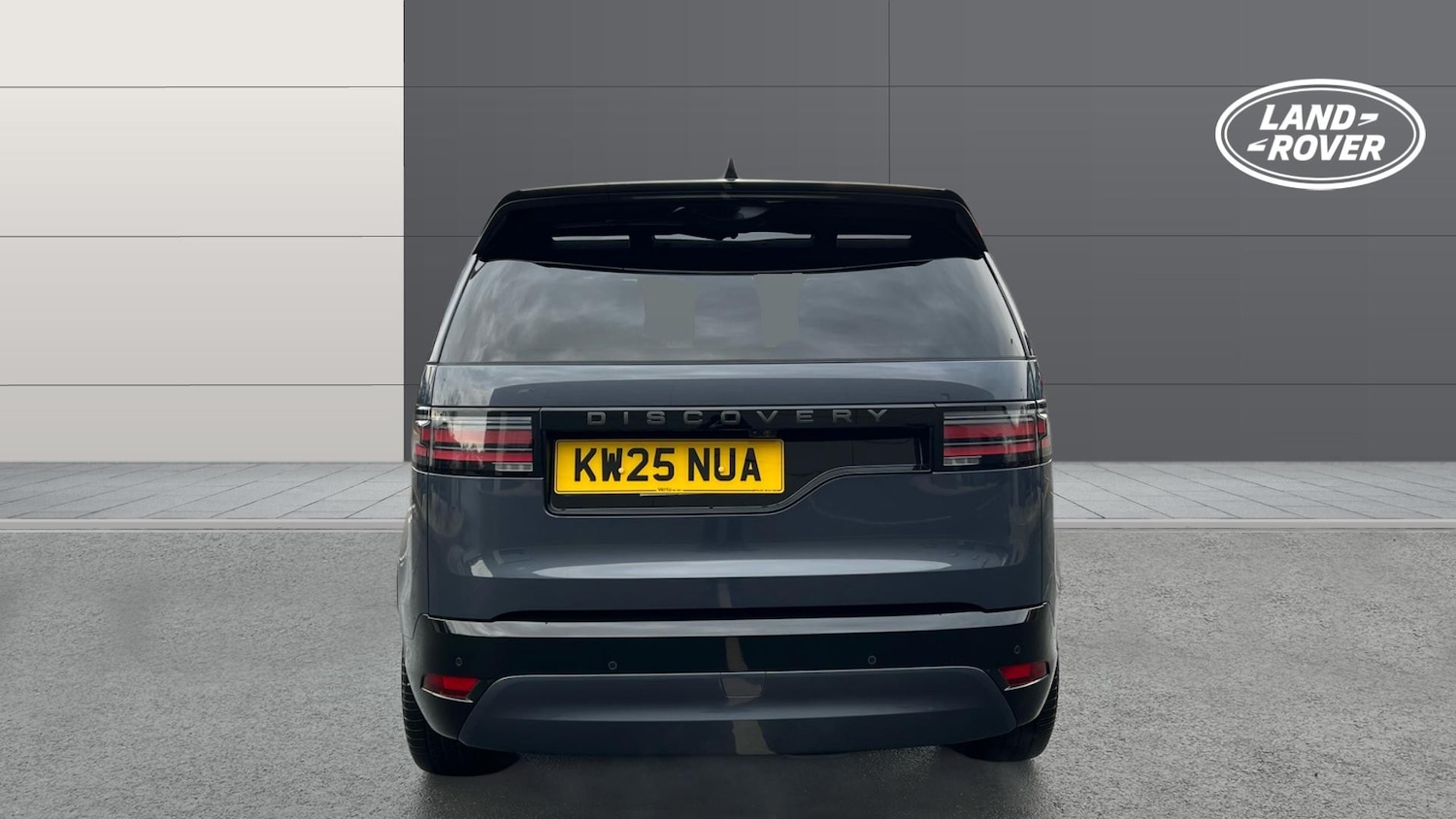 Used Land Rover Discovery 2025 for sale - 77113264: Photo 6