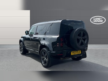 Used Land Rover Defender 2023 for sale - 78162350: Photo