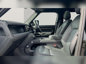 Used Land Rover Defender 2023 for sale - 78162350: Photo