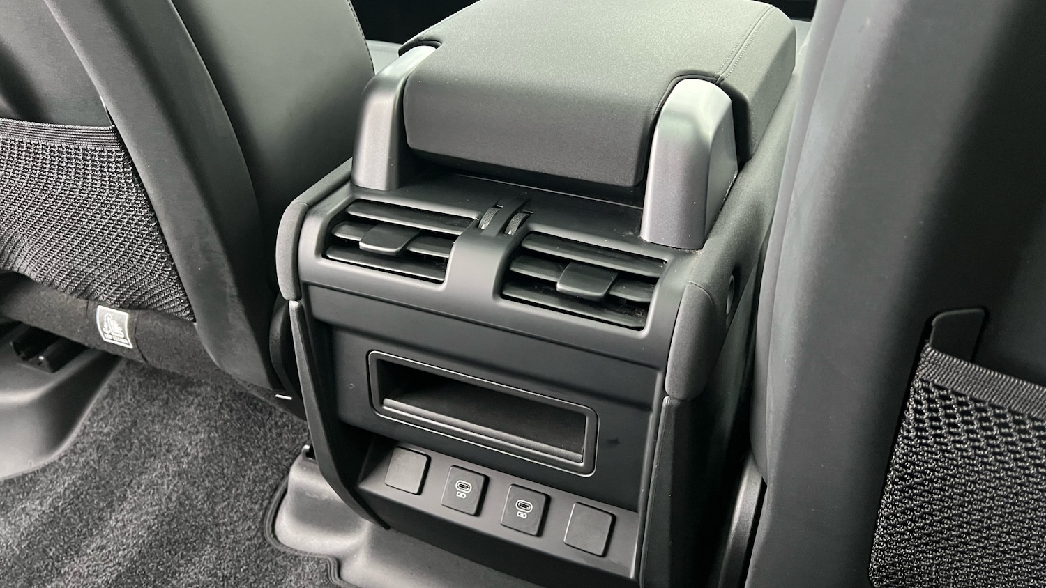 Used Land Rover Defender 2022 for sale - 77264279: Photo 18