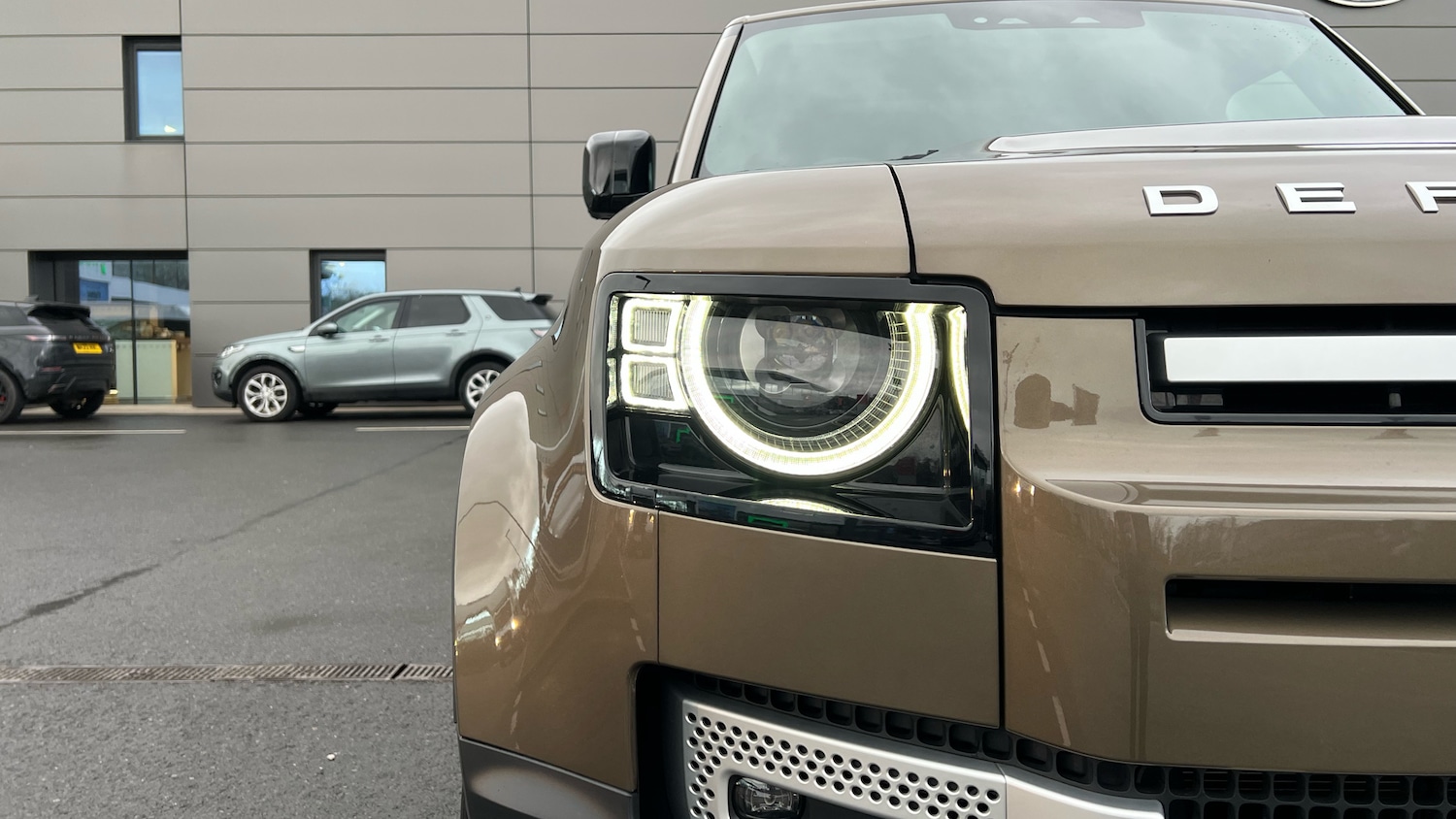 Used Land Rover Defender 2022 for sale - 77264279: Photo 29