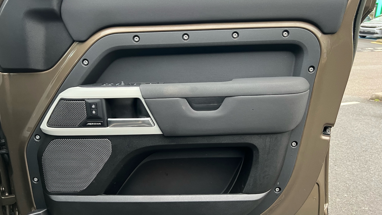 Used Land Rover Defender 2022 for sale - 77264279: Photo 34