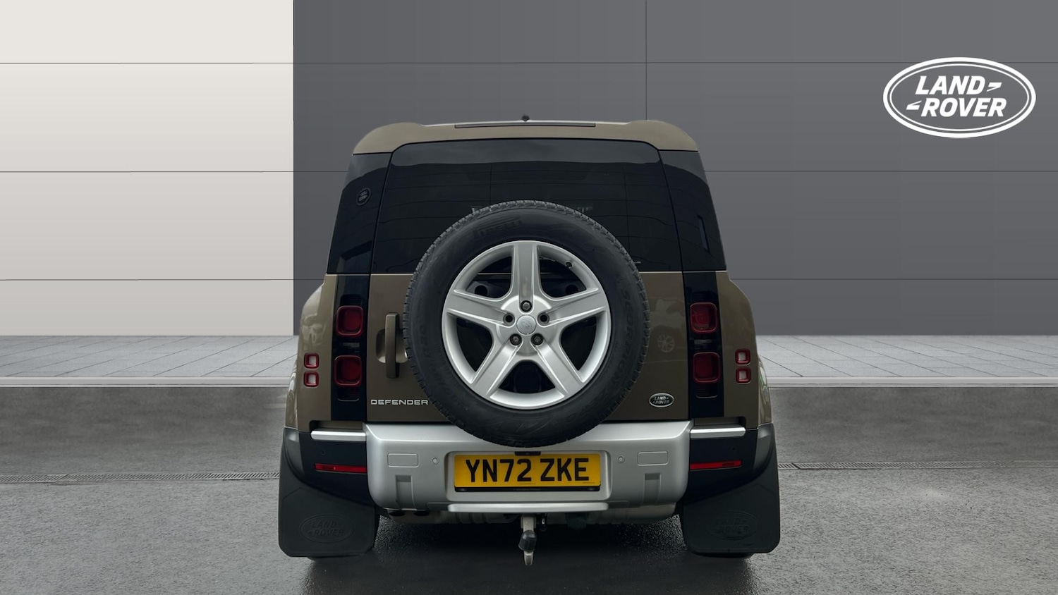 Used Land Rover Defender 2022 for sale - 77264279: Photo 6