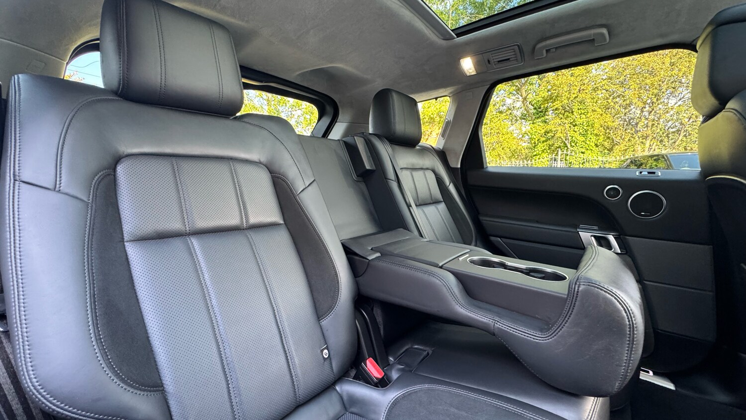 Used Land Rover Range Rover Sport 2021 for sale - 76194747: Photo 34